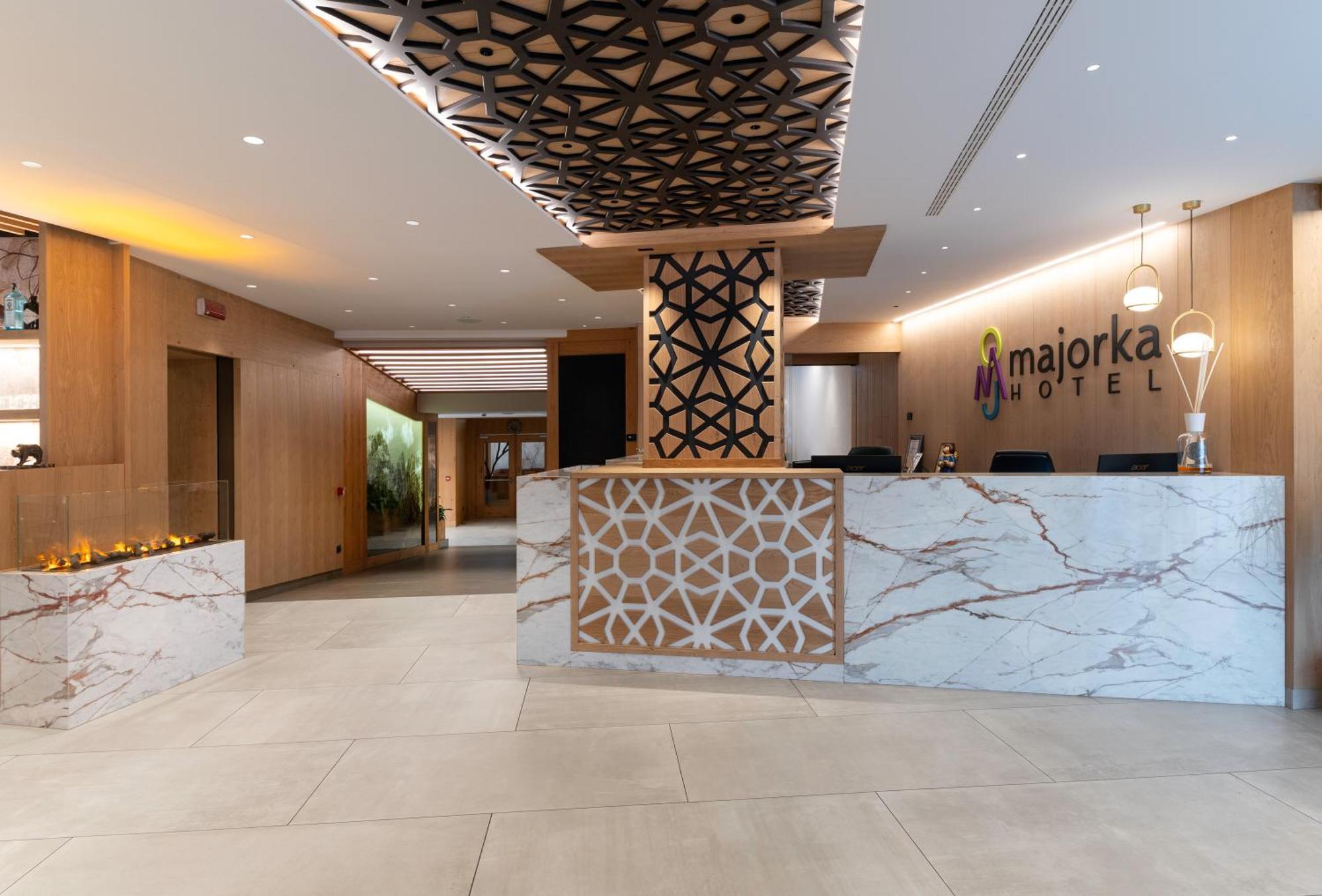 Hotel Majorka アンダロ エクステリア 写真