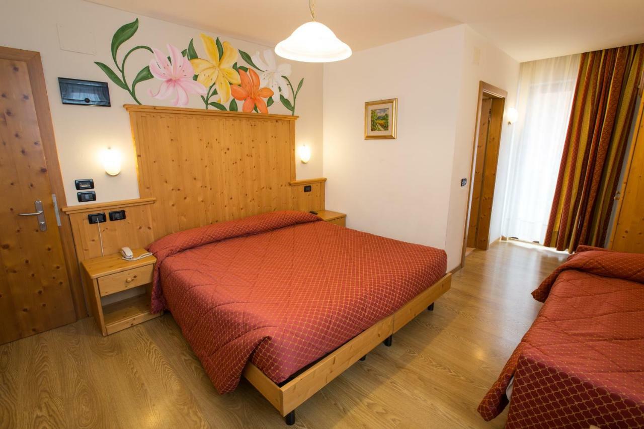 Hotel Majorka アンダロ エクステリア 写真